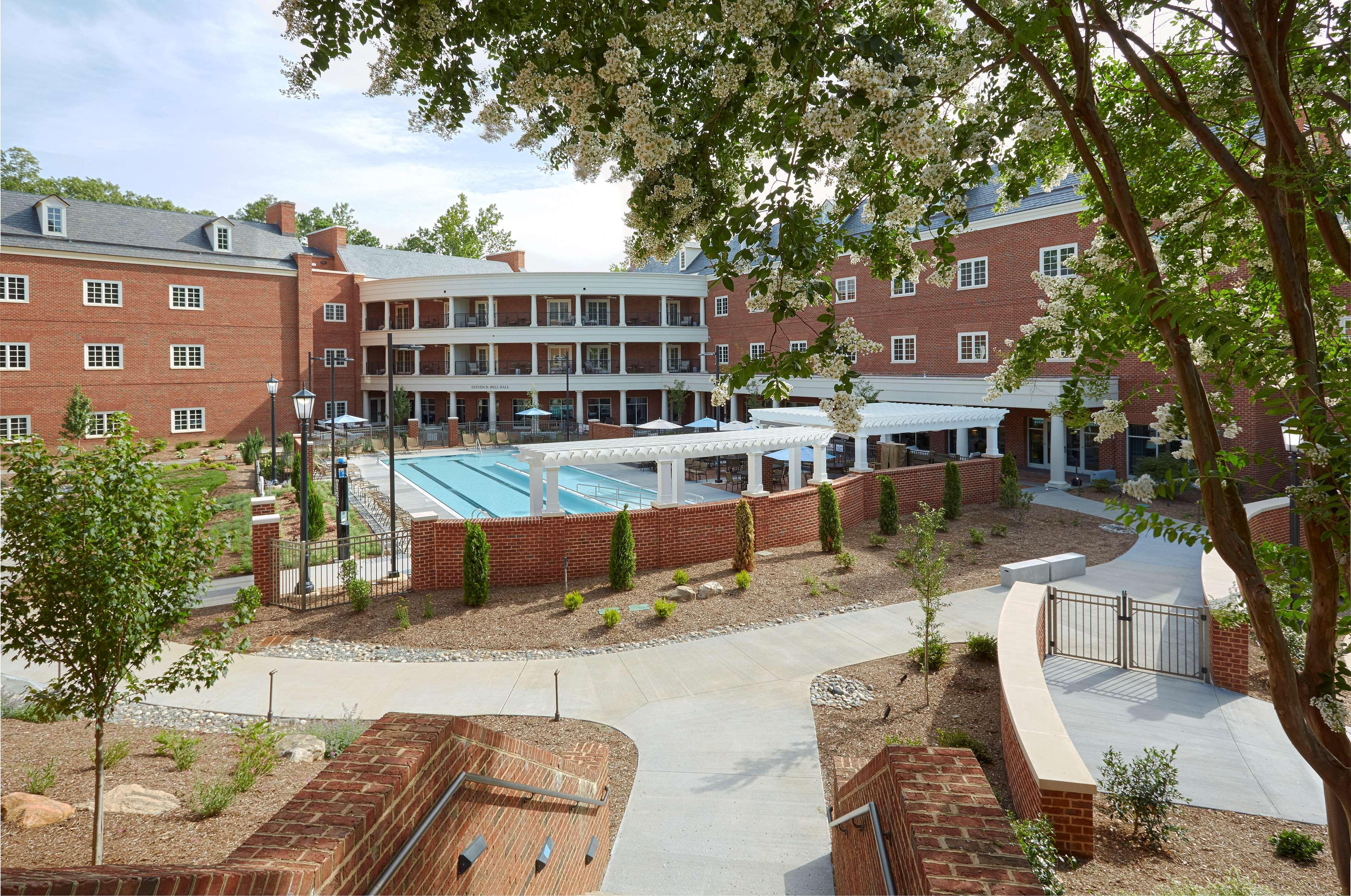 Rizzo Center, a Destination by Hyatt Hotel Chapel Hill Esterno foto